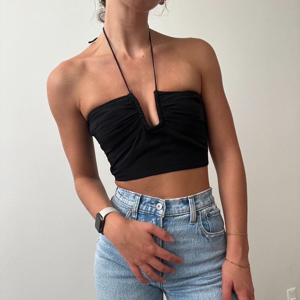 Abercrombie Halter Top 🖤🖤